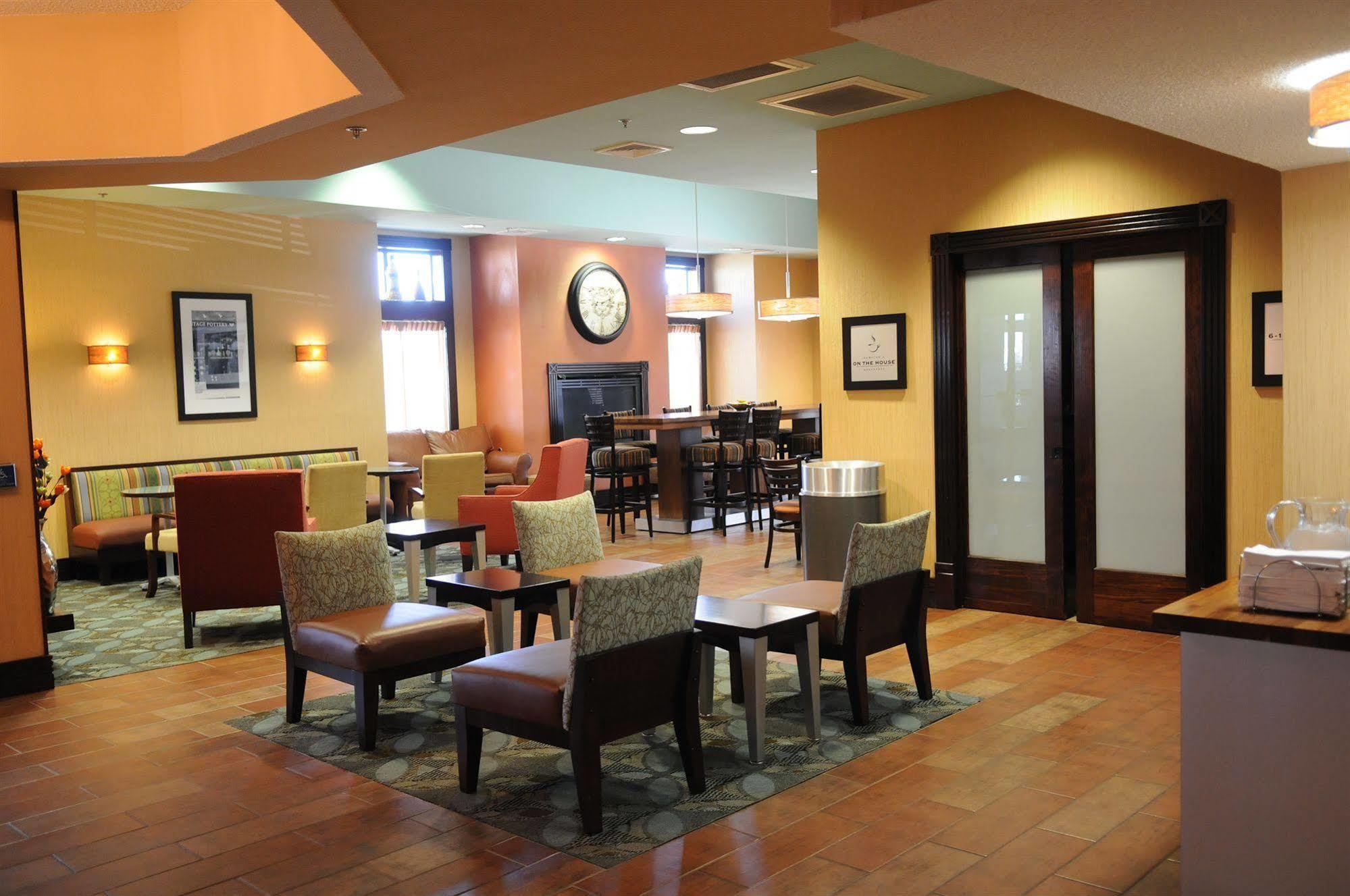 Hampton Inn Birch Run Exterior foto